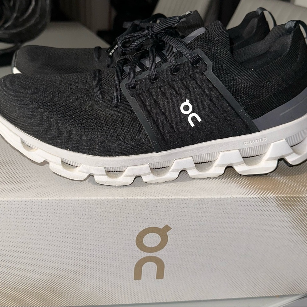 On Cloudswift 3 Running Shoes Size 13M (Worn Twice)